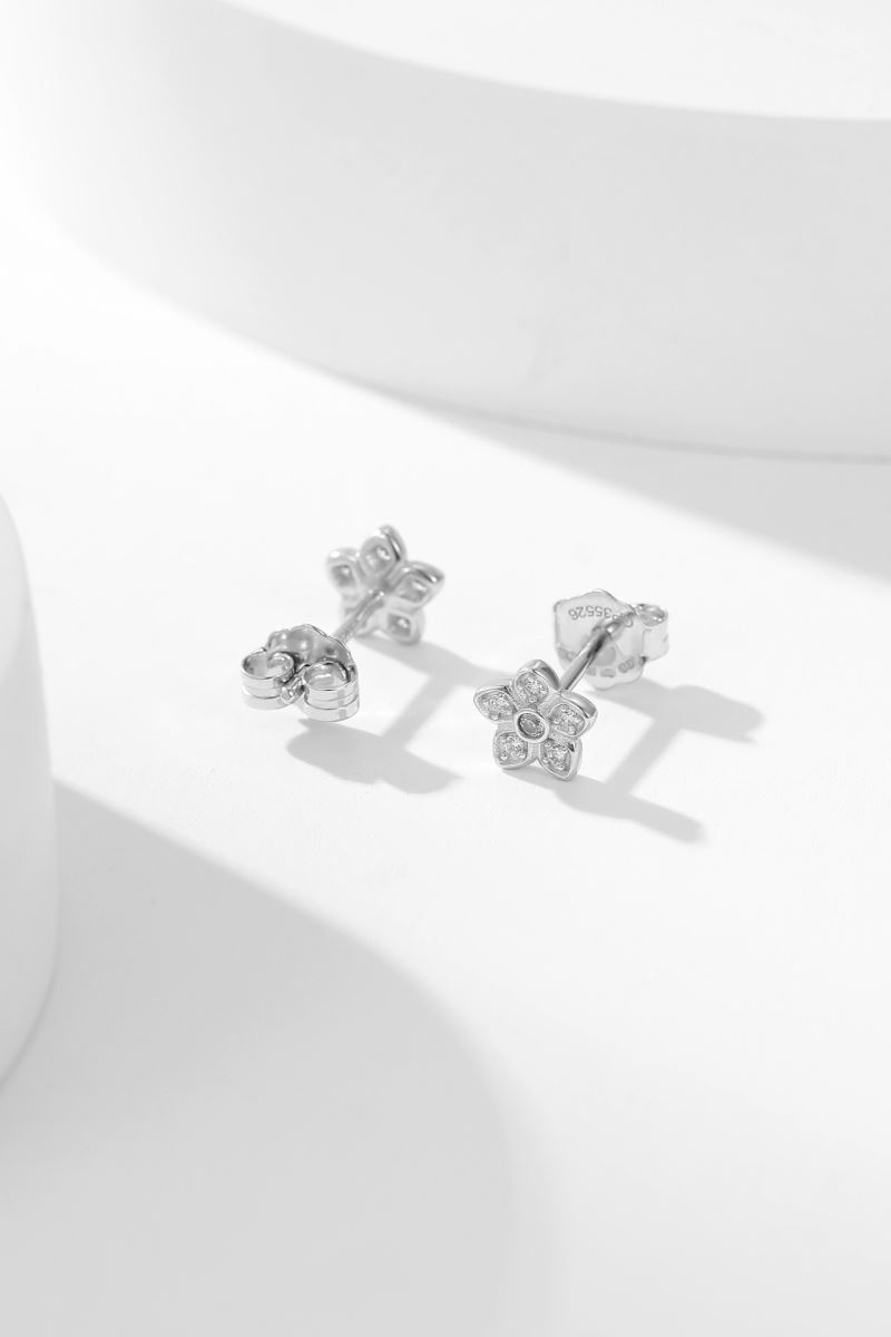 CHAUMET
